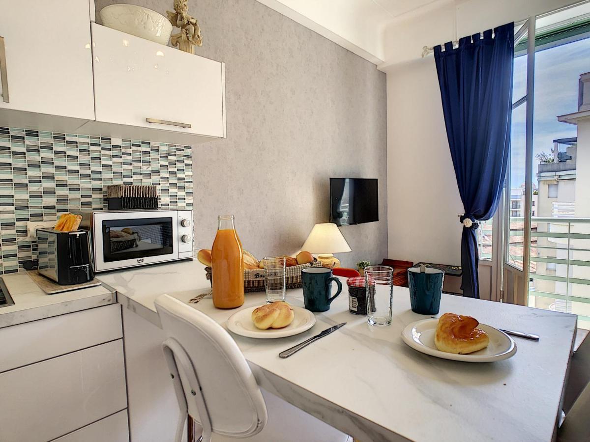 Nestor&Jeeves - Happiness Beach - Central - Close Sea - Top Floor Nizza Esterno foto